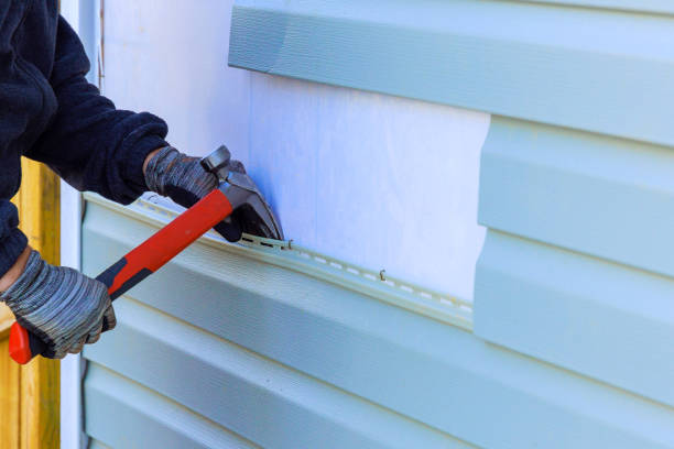 Reliable Siding Repair contractor in Auburndale, MA by Creative Siding